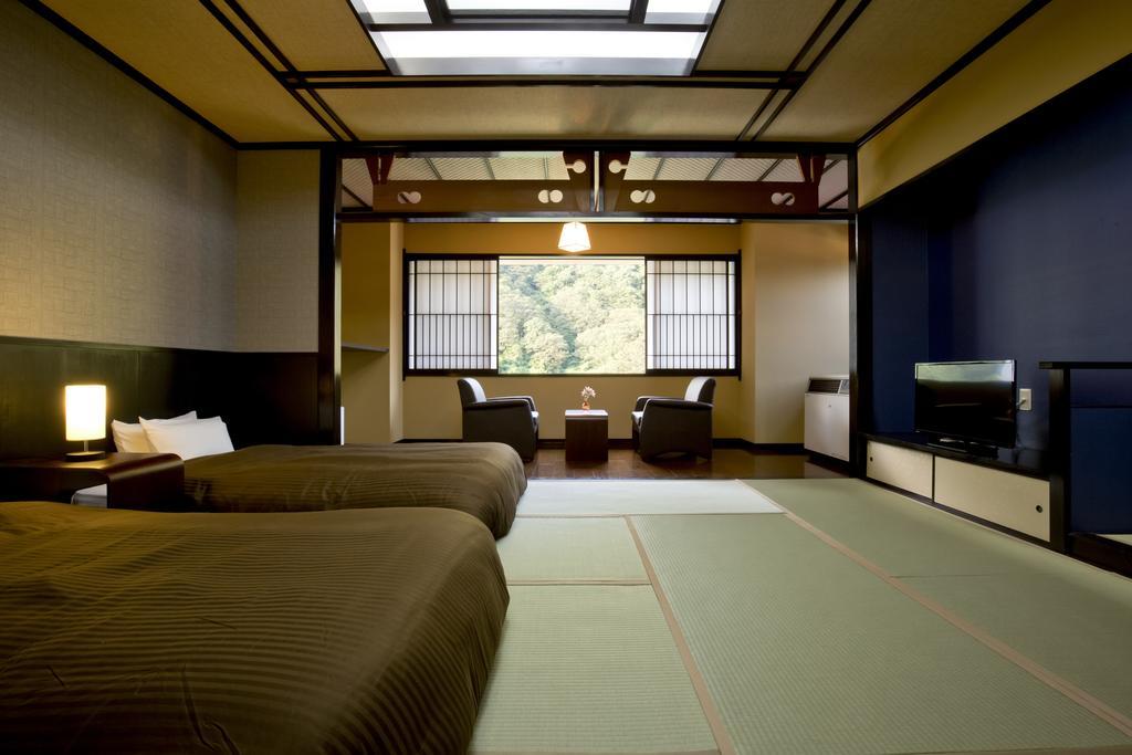 Takamiya Ryokan Beni Tozawa Habitación foto
